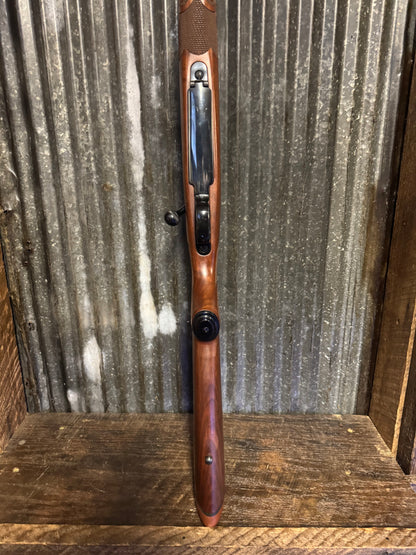 Winchester Model 70 XTR Featherweight
243 Winchester