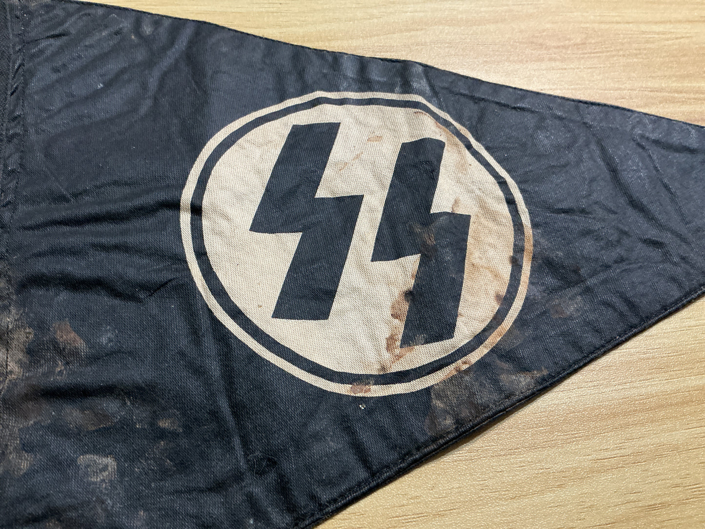 Reproduction WWII German SS-Style Vehicle/Command Pennant w/ RZM-Style Tag