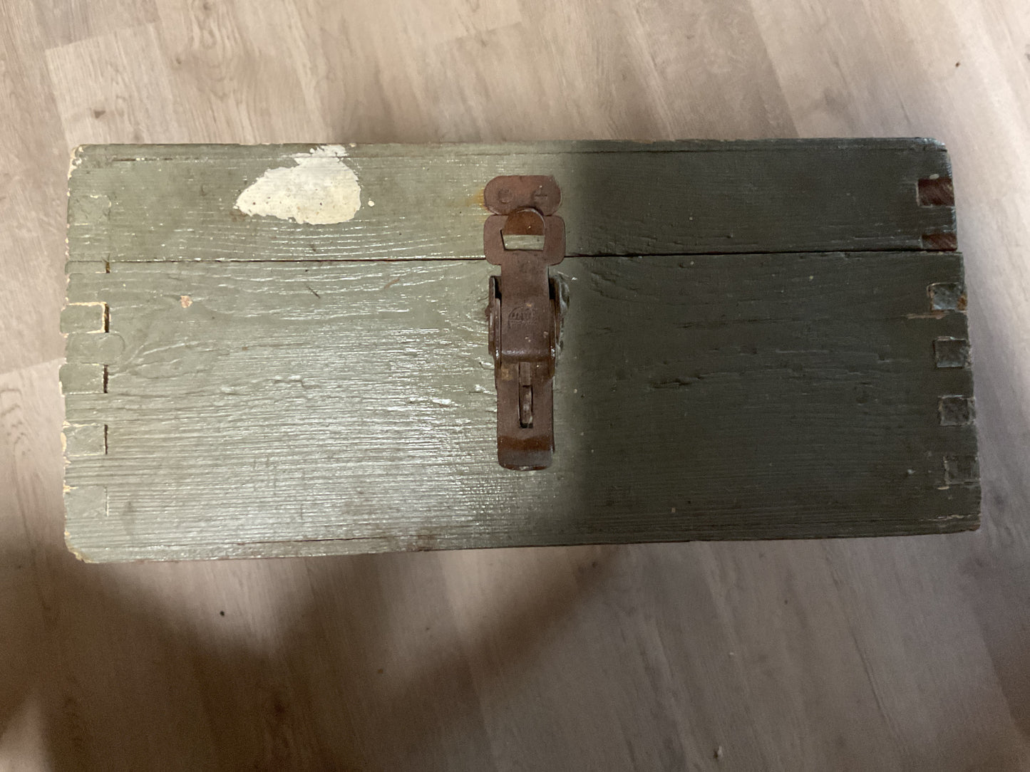 WWII German Tier-Luftschutzkasten