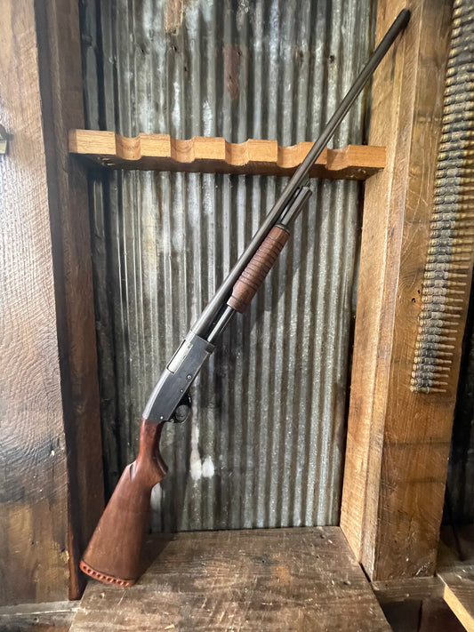 Stevens / Savage Pump Shotgun – 16 Gauge