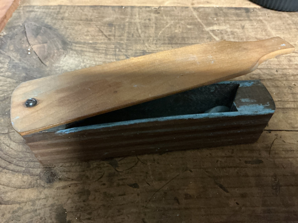 Vintage South Mt. Box Turkey Call by David Snider-Fayetteville, Pennsylvania w/ Original Box