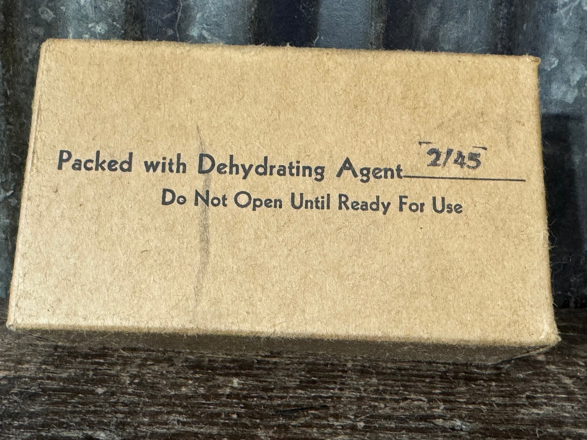 WWII 1945 U.S. Army Signal Corps SA-26/U Microphone Switch – NOS in Original Box