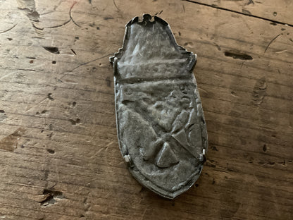 1940 German Narvik Campaign Tinnie Badge