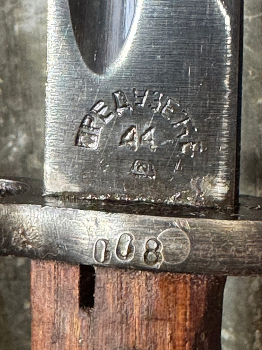 Original WWII German K98 Bayonet by Elite-Diamant (44) – Matching Scabbard with Frog