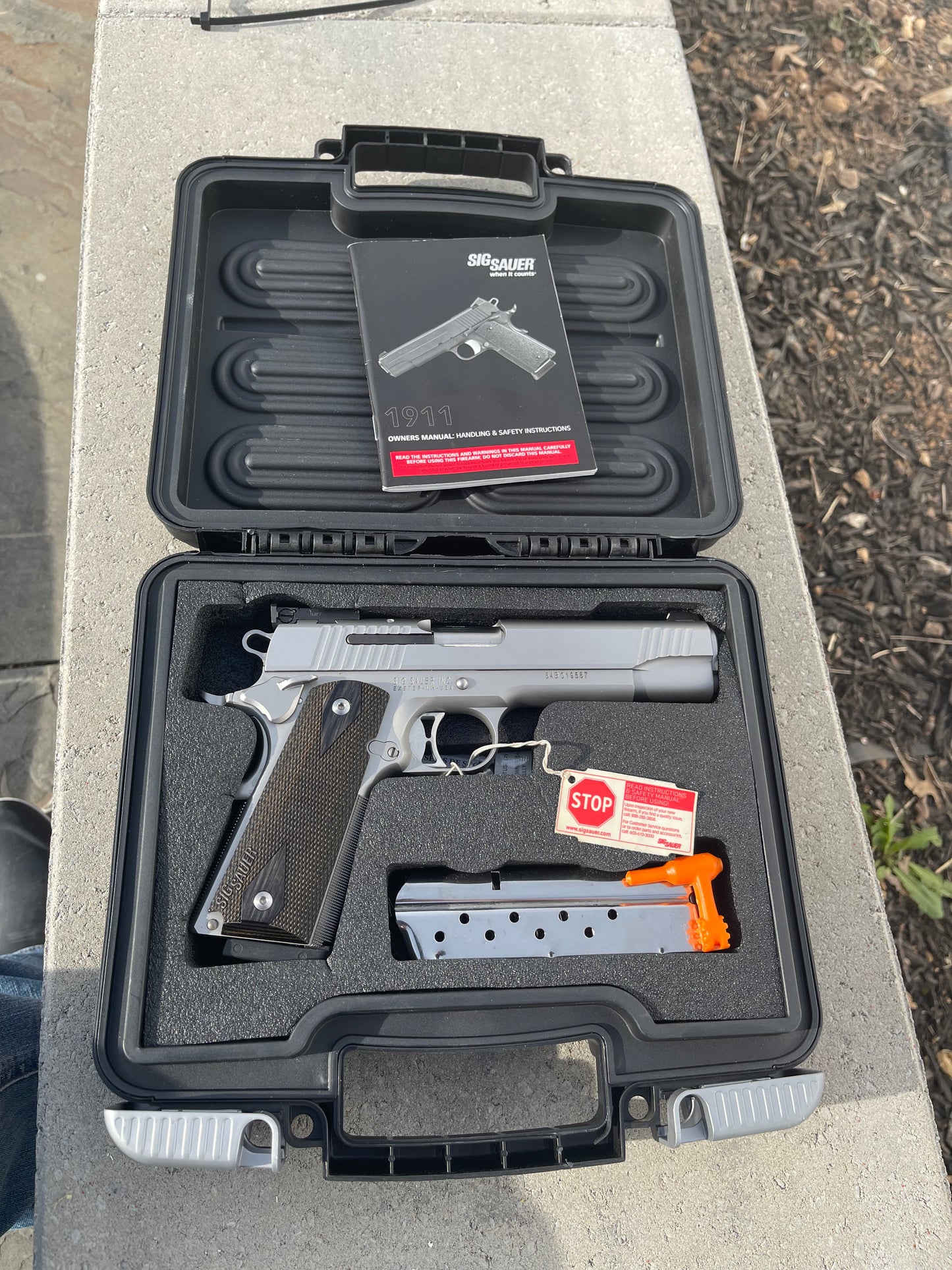 SIG Sauer 1911 Traditional Match Elite – .40 S&W – 2014 – Like New in Box