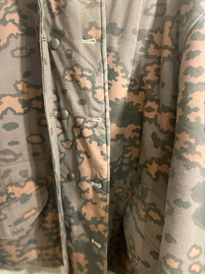 Repro WWII German Oakleaf White Camo Winter Reversible Coat
