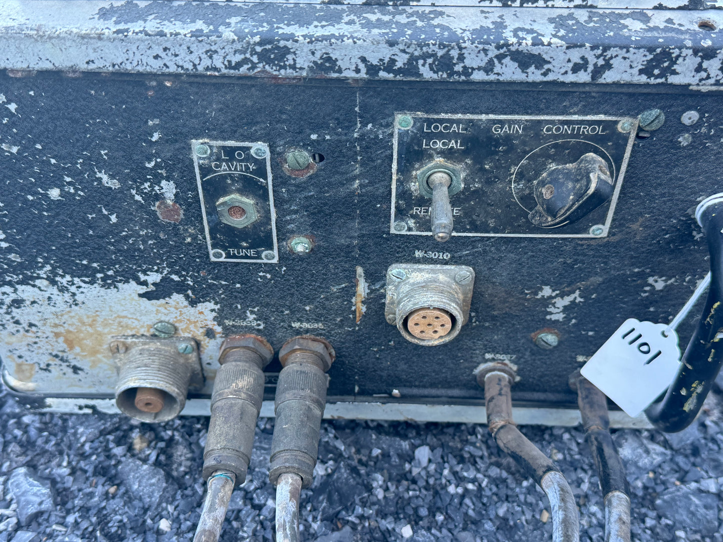 WWII U.S. Navy AN/APS-20 Airborne Search Radar Receiver Unit R-142B/APS-20