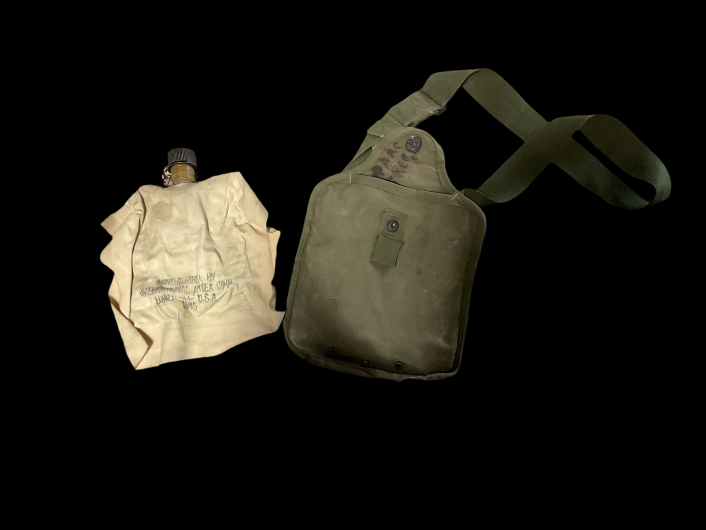 WWII Collapsible Rubber Canteen U.S. Army 1946