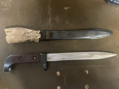 AK-47/AKM Bayonet with Scabbard