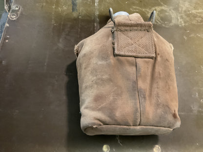WWI 1918 Canteen with 1917 named Cover (g)