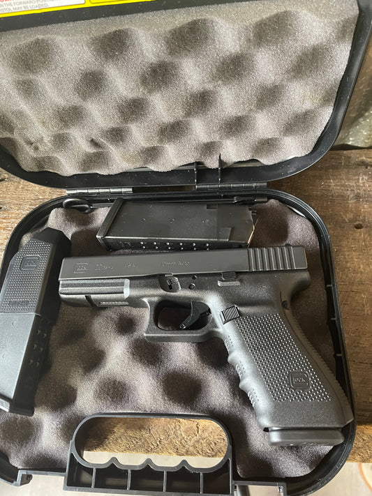 Glock 20 Gen 4 10mm Auto Pistol with Box & 3 Magazines