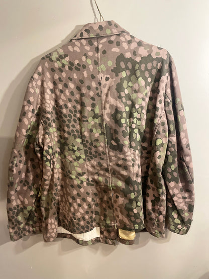 WWII German Oakleaf Tunic with insignia