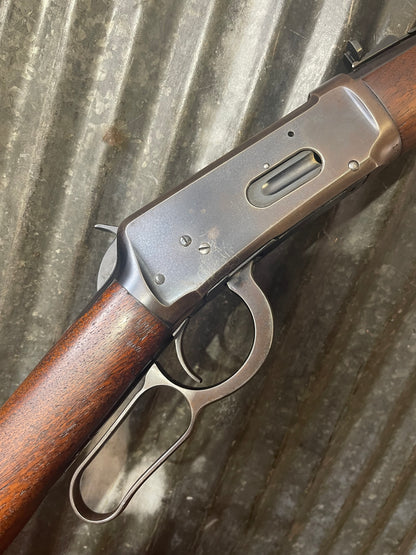 Winchester Model 1894 Carbine – .30 WCF (.30-30) – 1940 Production – Pre-64 Classic