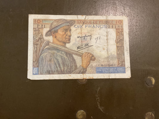 WWII 10 French Franc Banknote