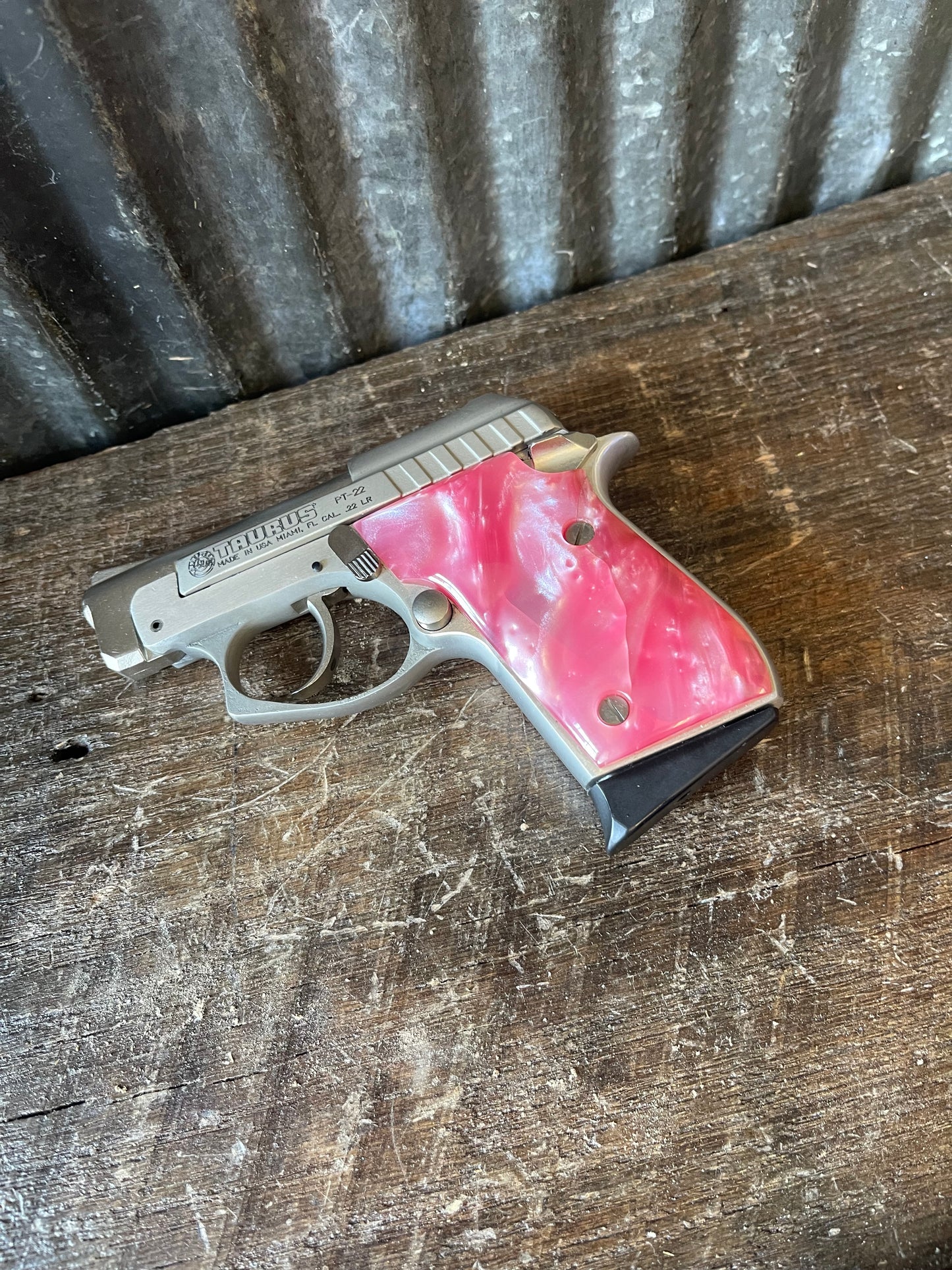 Taurus PT-22 – .22 LR Semi-Automatic Pistol – Original Box – Pink
