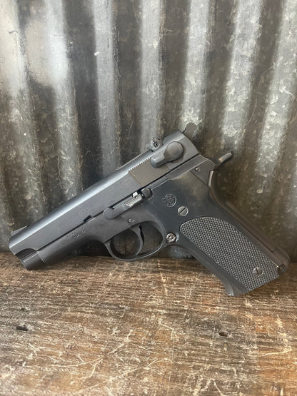 Smith & Wesson Model 59 Semi-Automatic Pistol – 9mm – Good Used Condition