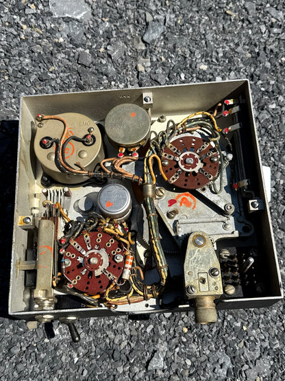 WWII-era U.S. military aircraft radio receiver/tuner component