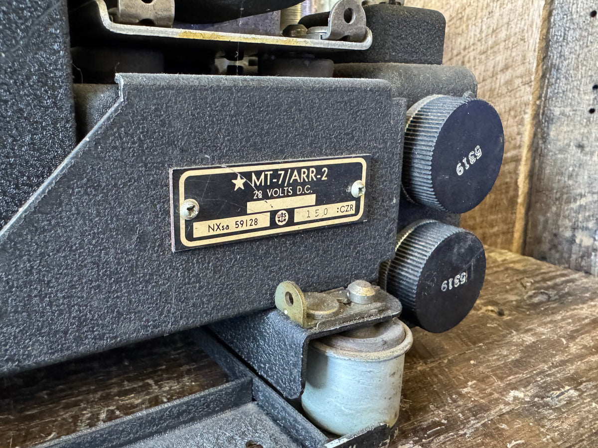 WWII U.S. Navy R-4A/ARR-2 Aircraft Homing Radio Receiver with Dynamotor & Mount