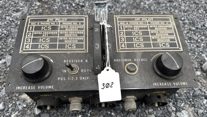 WWII U.S. Navy RL-24C Pilots’ Control Box – Aircraft Interphone Equipment