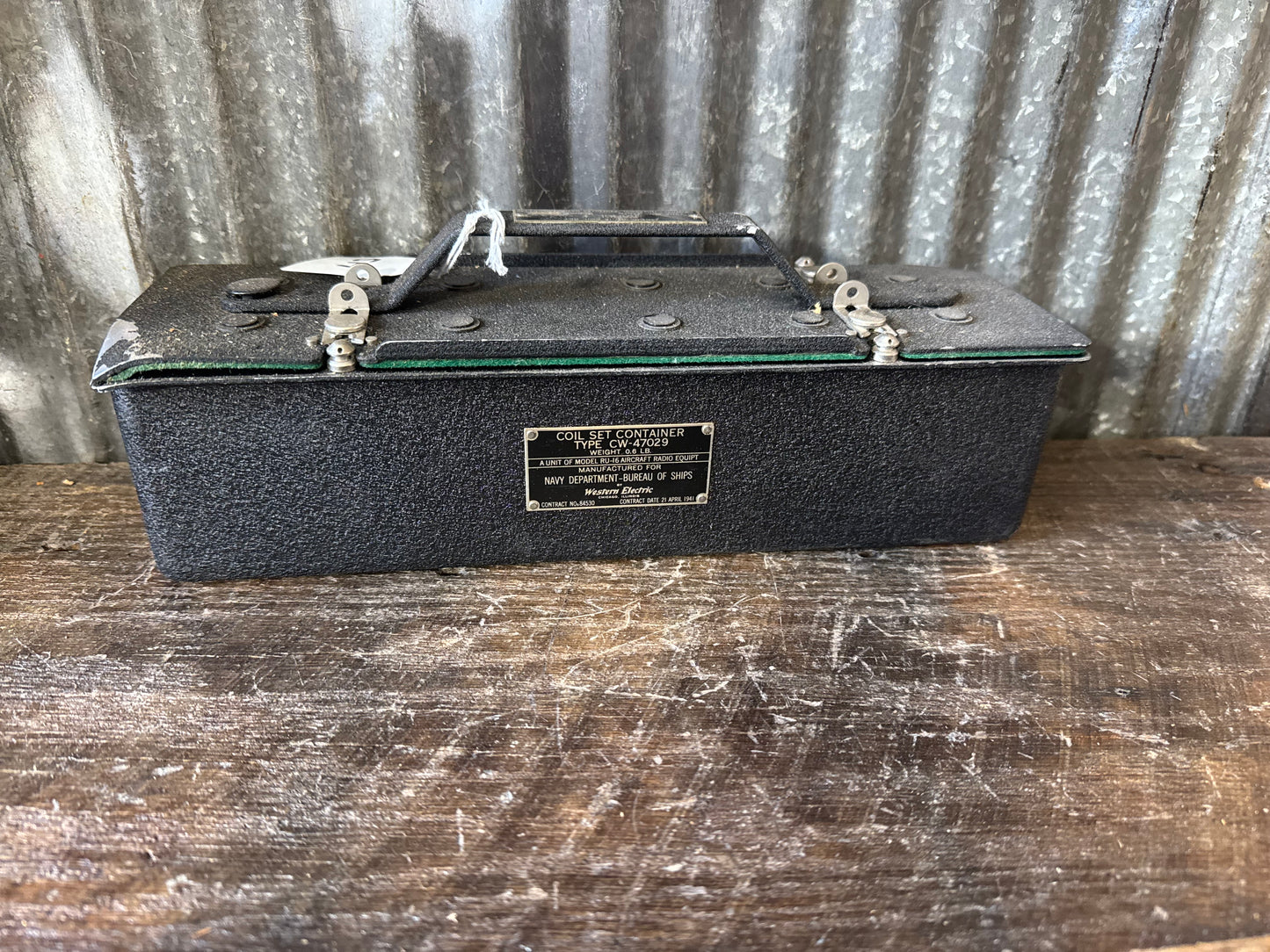 WWII U.S. Navy RU-16 Aircraft Radio Coil Set – Range D & F with CW-47029 Storage Container