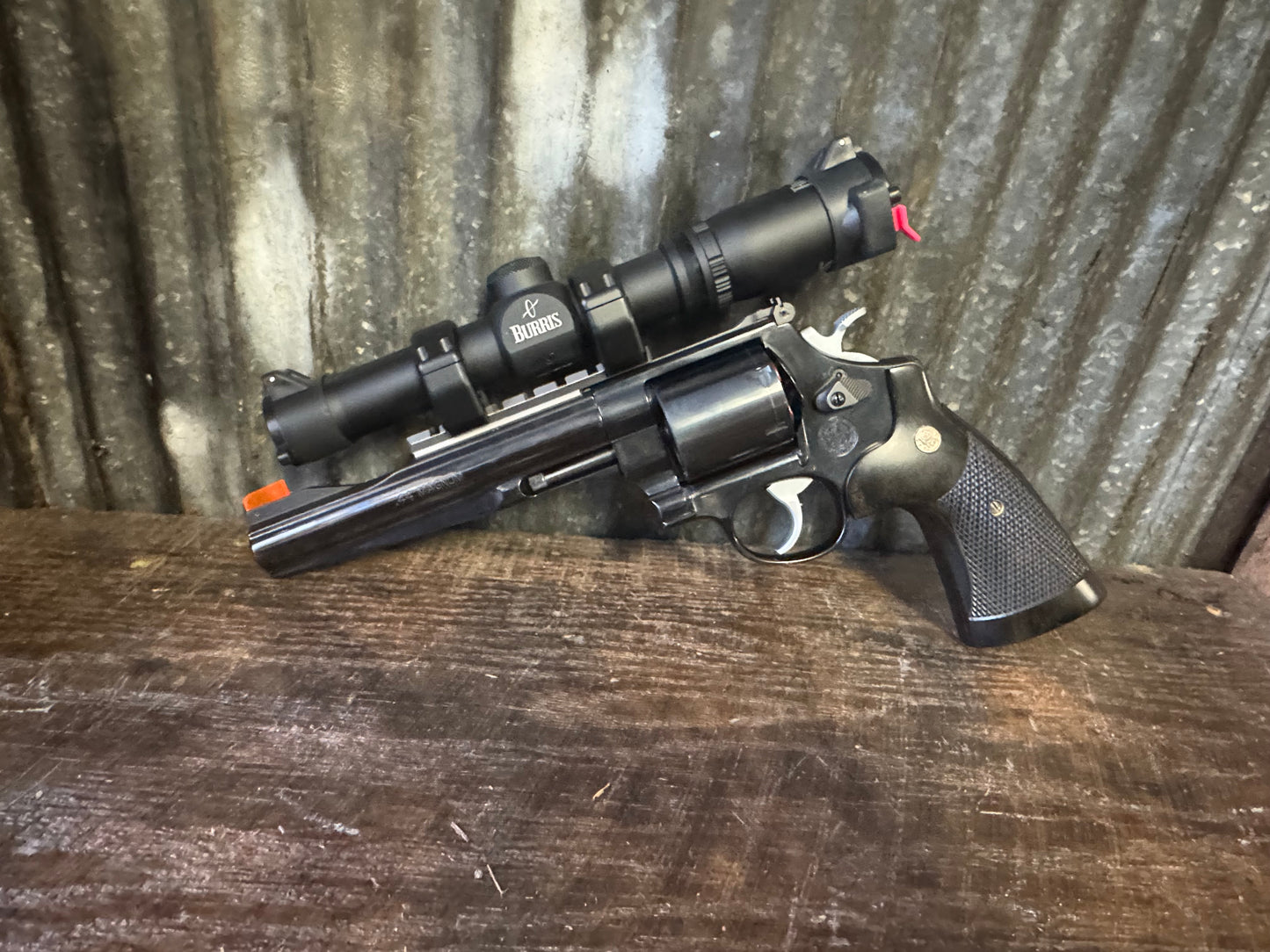 S&W MODEL 29-8 PERFORMANCE CENTER PACKAGE w/ Burris