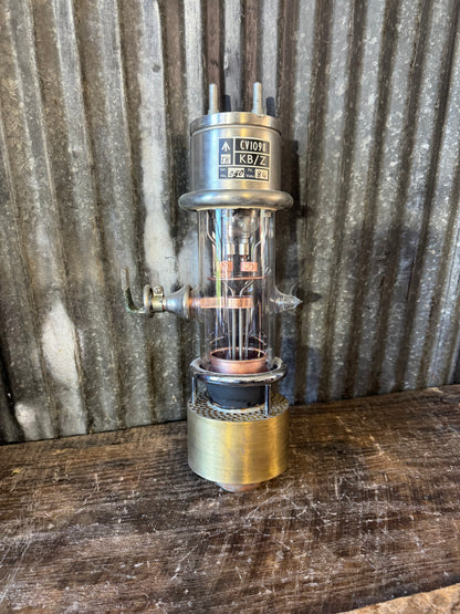 CV1098 KB/Z High-Power Radar Magnetron