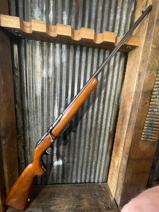 Western Auto Revelation .22 Magnum Bolt Action Rifle – Mossberg Made – Detachable Magazine
