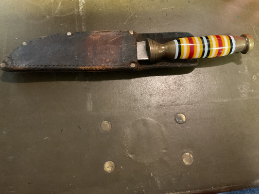 WWII Theatre Knife multicolor stripe