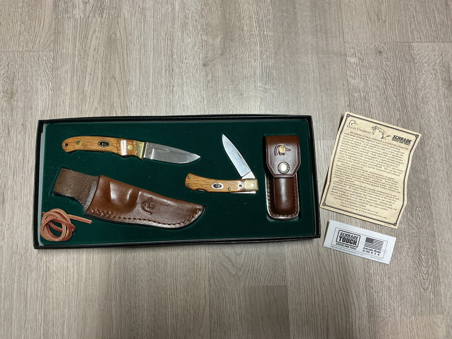 Imperial Schrade Ducks Unlimited 2003 Special Edition Set- Complete with Box