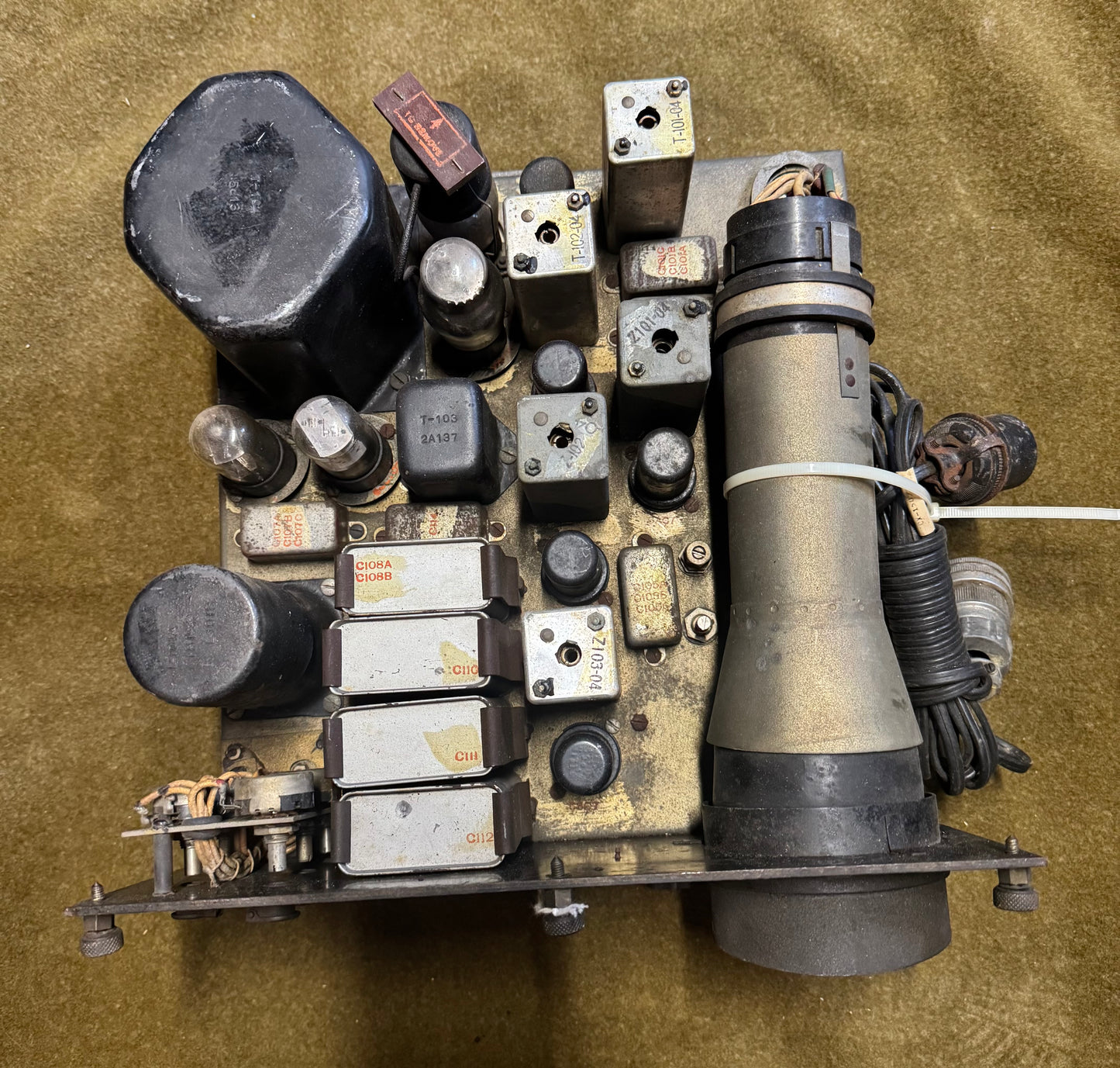 WWII U.S. Navy RBV-1 Panoramic Radio Adaptor