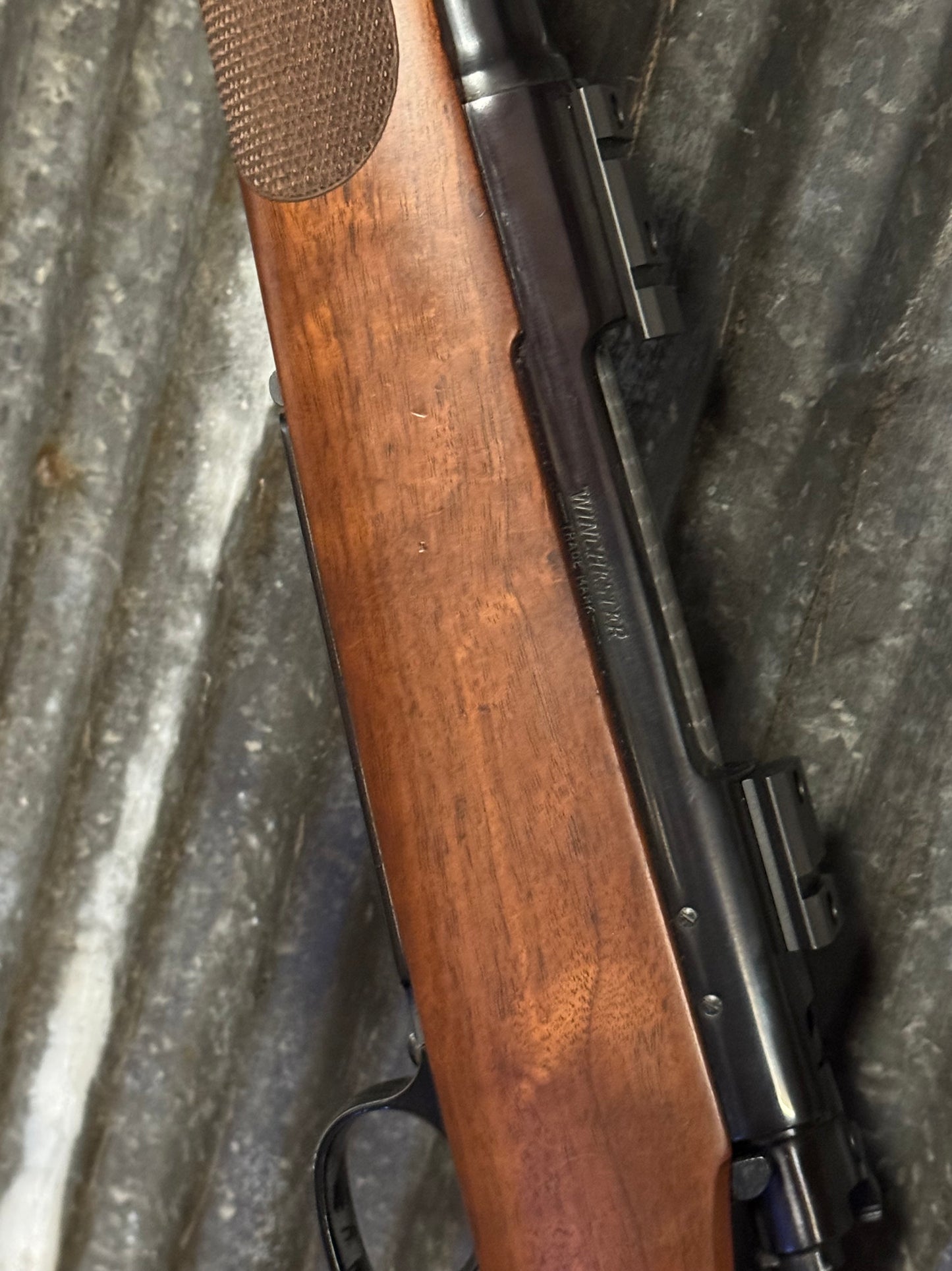 Winchester Model 70 XTR Featherweight
243 Winchester