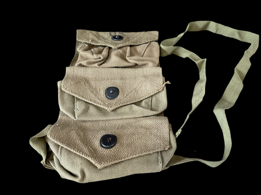 WWII US Three Packet Grenade Pouch