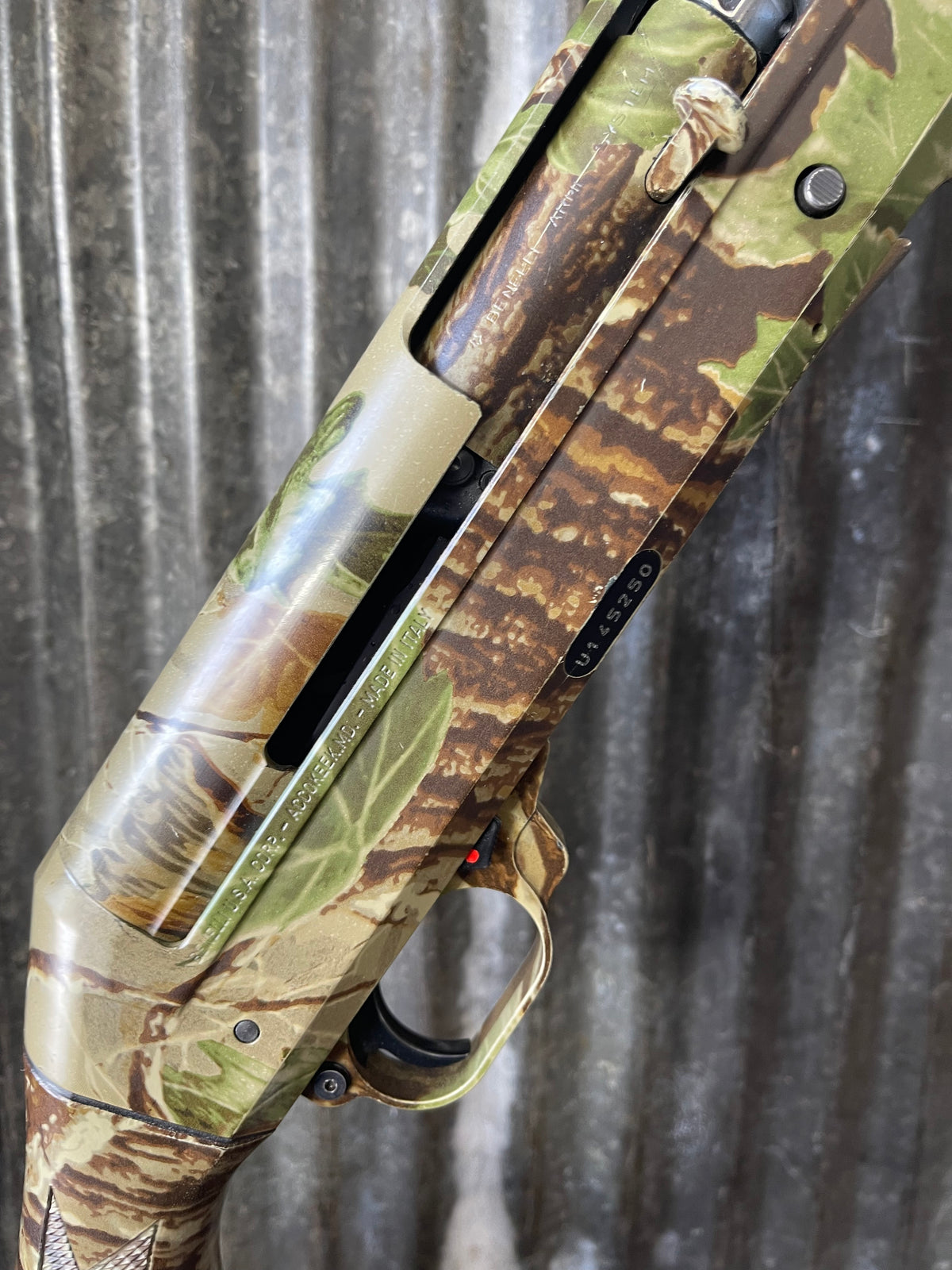 Benelli Super Black Eagle 12 Gauge 3.5” Realtree Camo Semi-Auto Shotgun