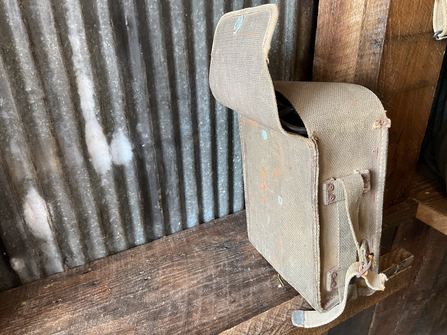 WWII US Army Ee-8-B Field Telephone