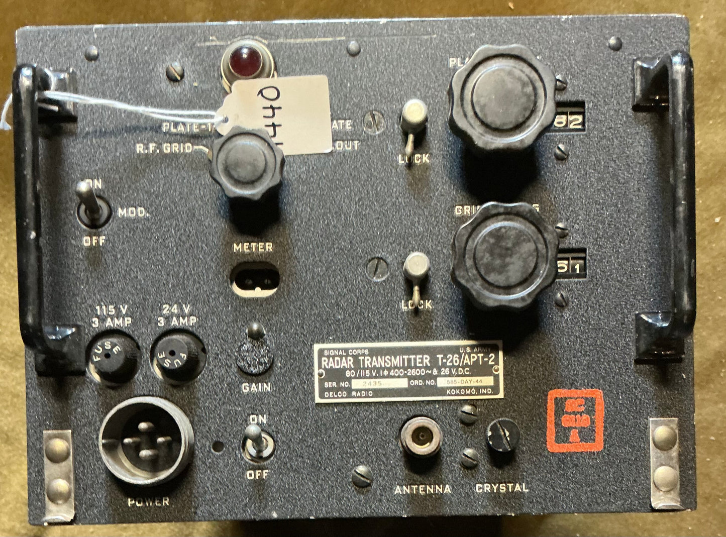 WWII U.S. Army Signal Corps Radar Transmitter T-26/APT-2