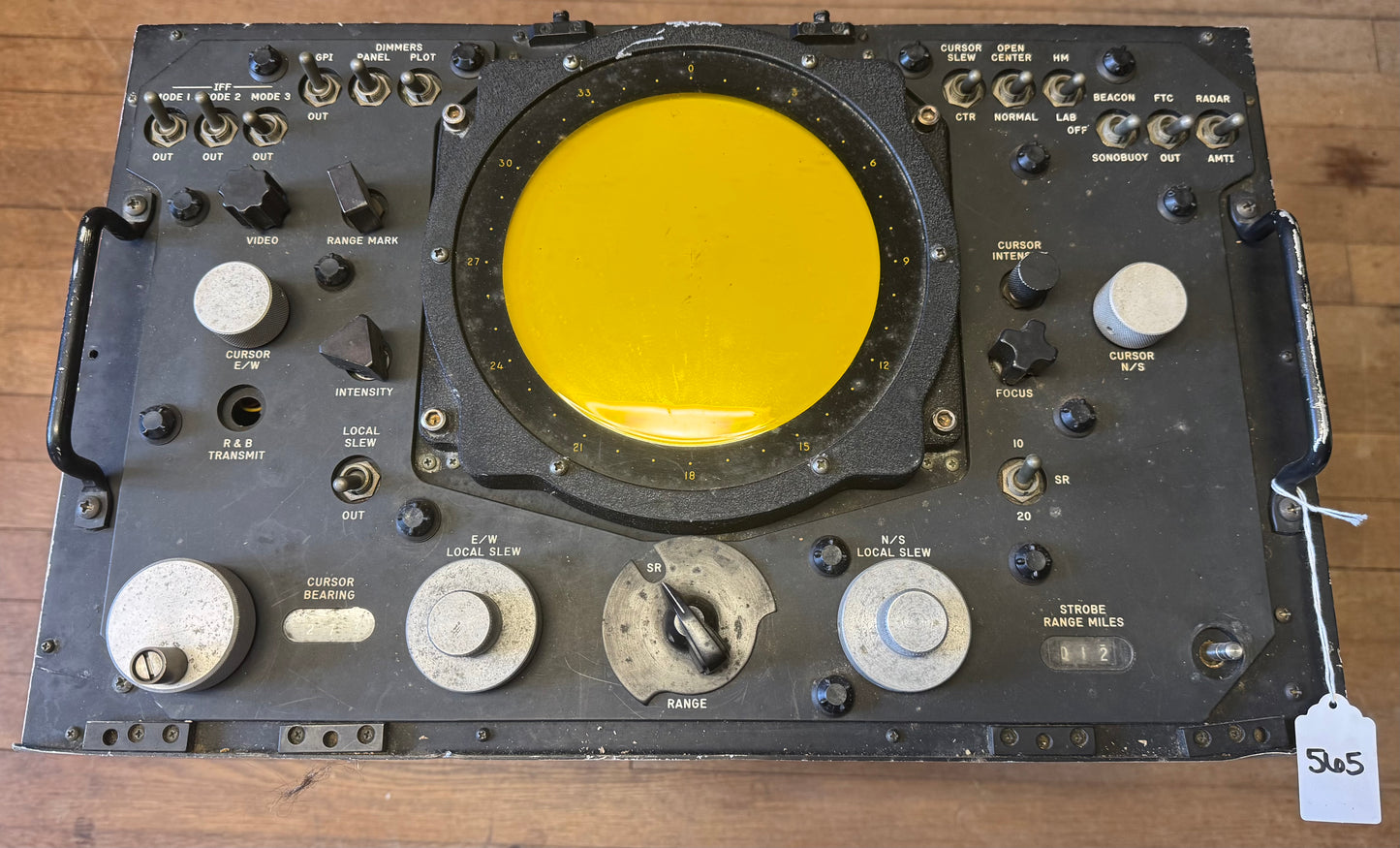 U.S. Navy AN/APS-20B Radar Scope Display Unit – Yellow CRT Screen – Military Aircraft Radar
