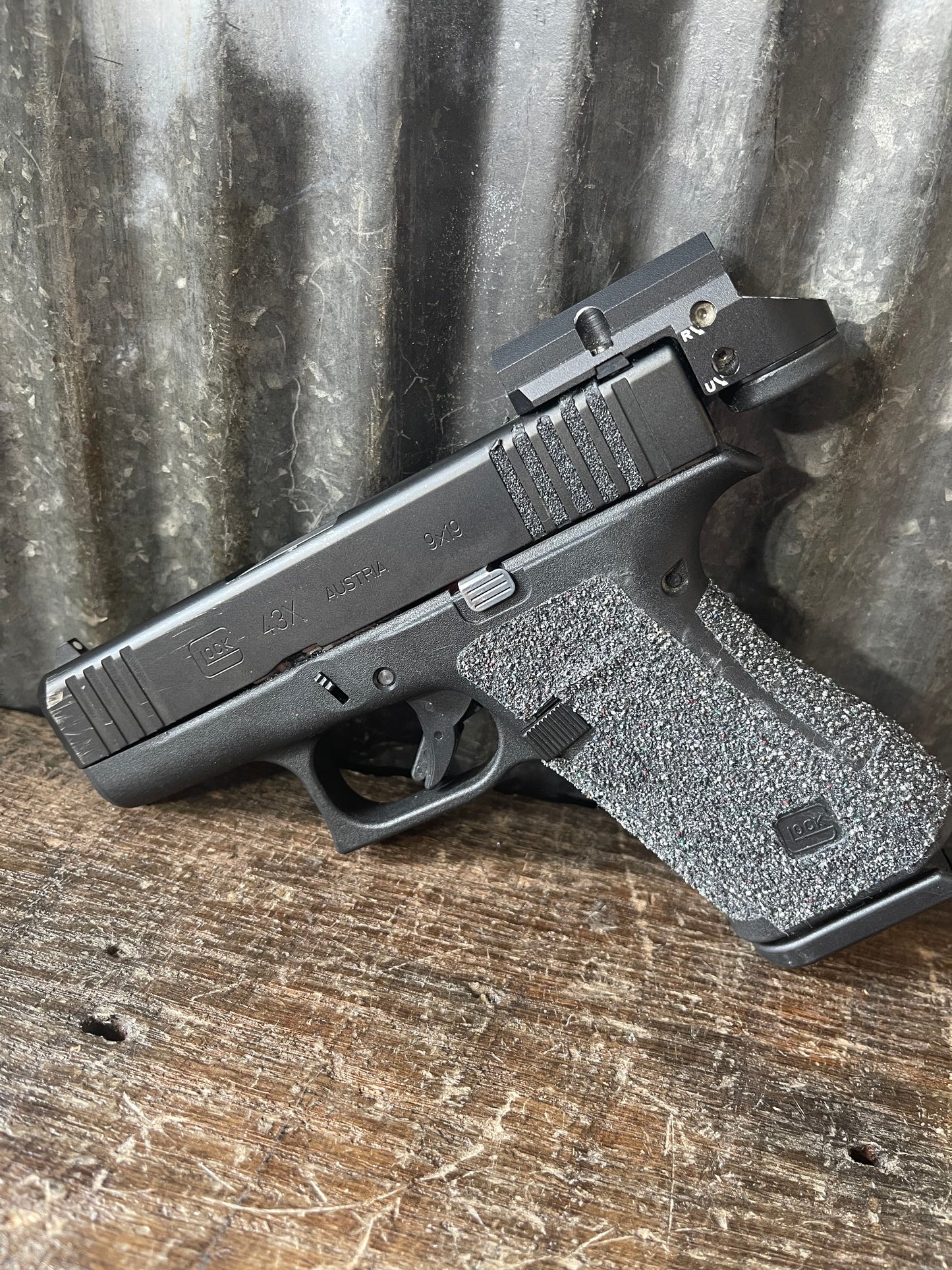 Glock 43X MOS 9mm with Leupold DeltaPoint Micro – 6 Magazines – 4 Holsters – Complete Carry Package