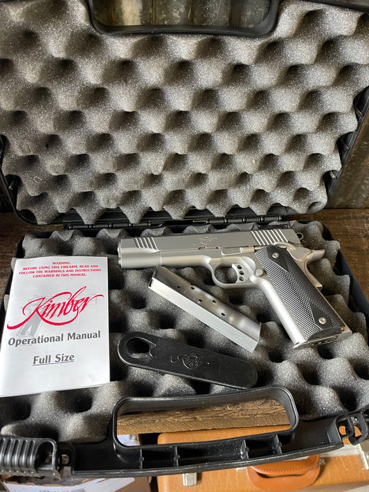 Kimber Stainless Target II 1911 .45 ACP Pistol — Original Box, Paperwork & 2 Magazines