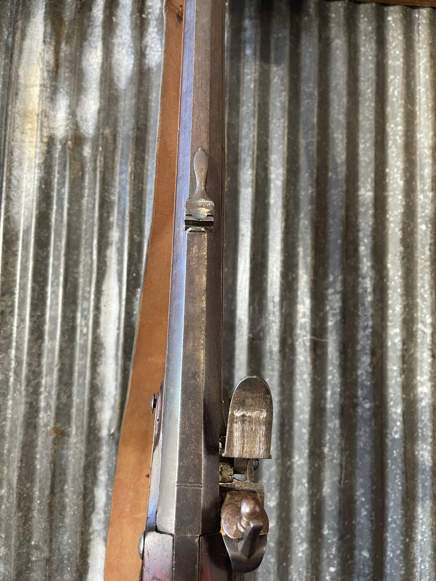 Unmarked .72 Caliber Flintlock Muzzleloading Rifle – Full Stock – Functional Lock – Early American Style
