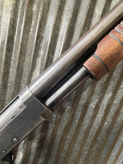 Stevens / Savage Pump Shotgun – 16 Gauge