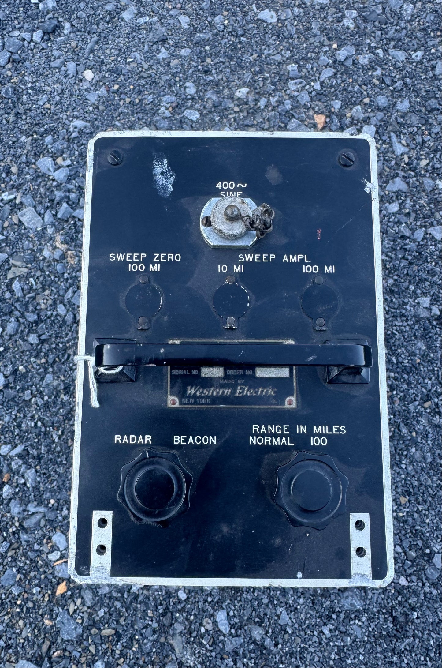 WWII U.S. Army Signal Corps BC-1045-B Beacon Synchronizer Radar Control Unit
