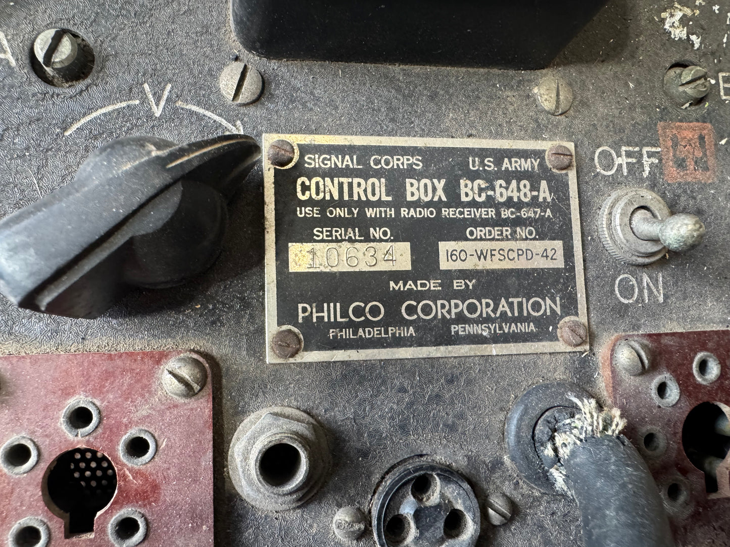 WWII U.S. Army Signal Corps BC-648-A Control Box with Meter – Philco