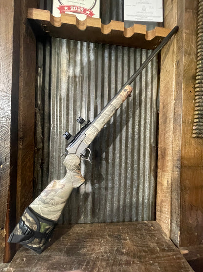 Thompson/Center Encore .25-06 Remington – Camo Stock – Stainless Frame – Scope Rings