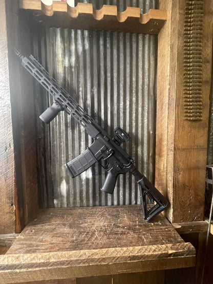 Diamondback DB15 5.56 NATO – Vortex Red Dot – M-LOK Handguard – Good Used Condition