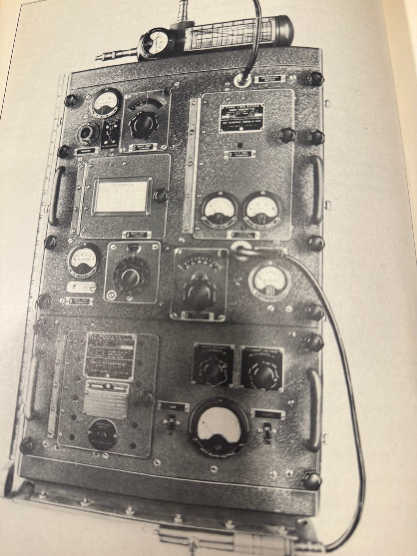 WWII U.S. Navy YG-1 Homing Beacon Equipment Manual – Ships / BuShips