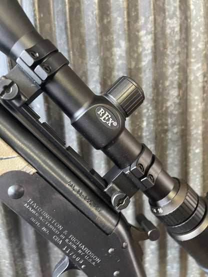 Harrington & Richardson (H&R) SB2 Handi-Rifle chambered in .22-250 Remington. Break-action single shot rifle