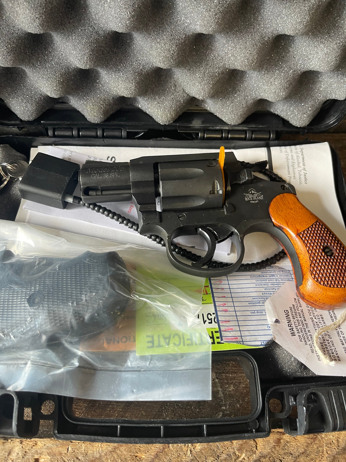 Rock Island Armory Model 206 .38 Special Revolver – Like New in Box – Unfired – Cylinder Latch Issue