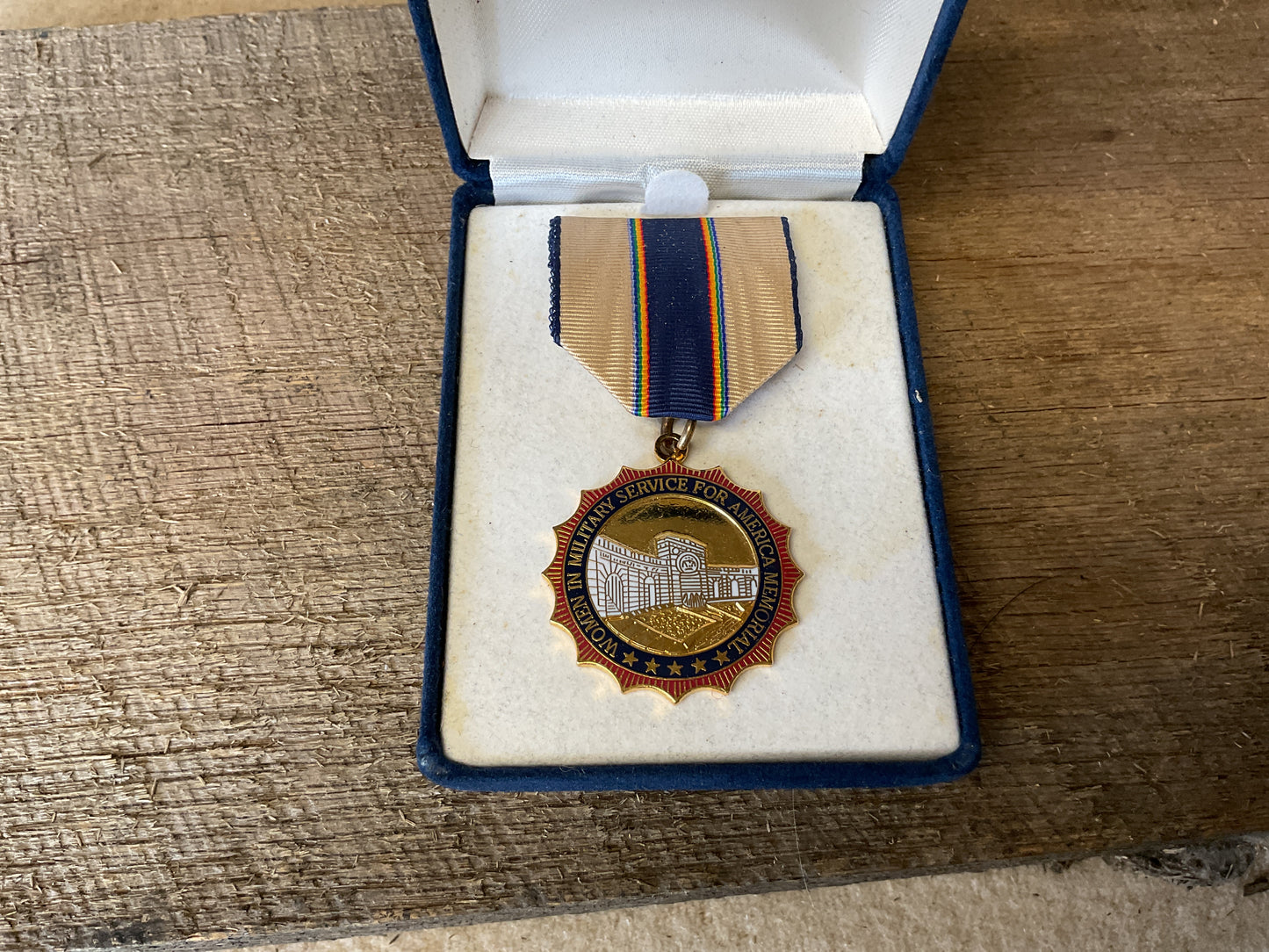 WWII Medal Commemorating Dedication of the Women in Military Service in Original Box