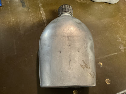 WWII Canteen no Cover (v)