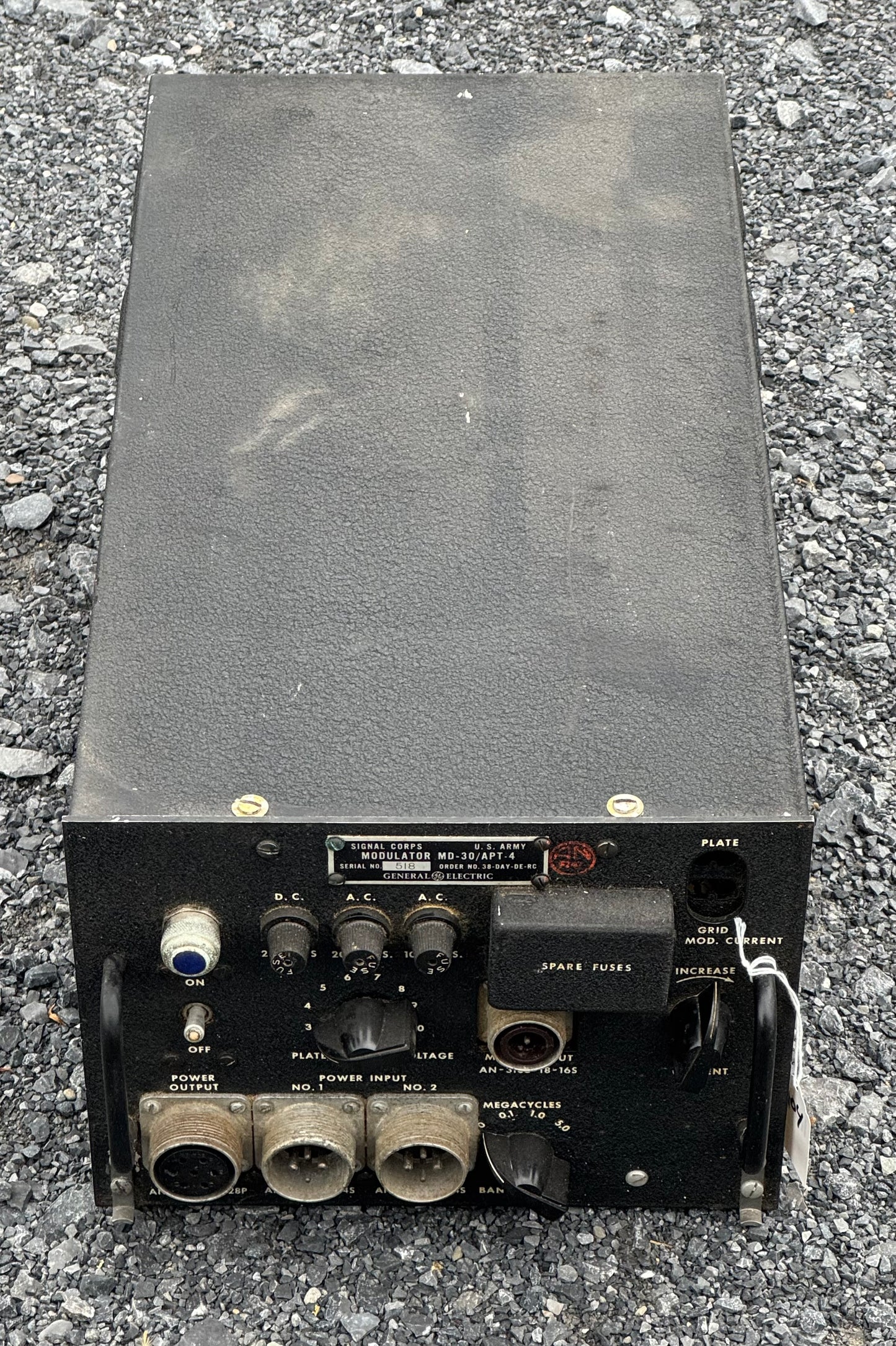 WWII U.S. Army Signal Corps General Electric MD-30/APT-4 Modulator Uni